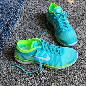 Nike shoes size 7.5- brand new, never worn NWT